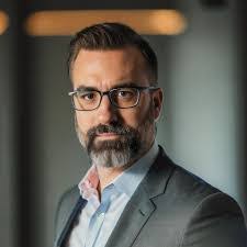 Jenna Mcguigan's Instagram, Twitter & Facebook