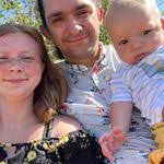 Beth Kinkade's Instagram, Twitter & Facebook