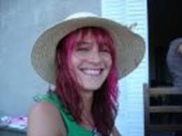 Stephanie Hecker's Instagram, Twitter & Facebook