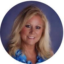 Sue Pecora's Instagram, Twitter & Facebook