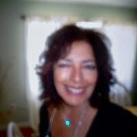 Elaine Zink's Instagram, Twitter & Facebook