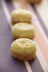 Bouchees Aux Fromages Le Blog De Novice En Cuisine Recette Recettes De Cuisine Cuisine