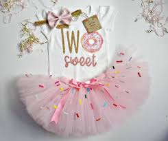 Two Sweet Donut Birthday Girl Tutu Set Girls Donut 2nd Etsy 2nd Birthday Party For Girl Donut Themed Birthday Party 2nd Birthday Party Themes