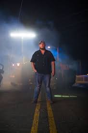 Luke Combs Emotional One Number Away Video Is An Emotional Tale Of Love Lost Country Music Country Music News Country Music Artists