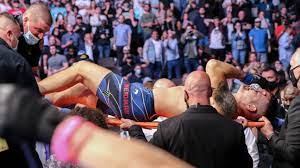 Jun 22, 2021 · former ufc middleweight champion chris weidman says he is confident he will fight again after breaking his leg against uriah hall at ufc 261. Chris Weidman Suffers Gruesome Leg Injury Seconds Into Uriah Hall Bout At Ufc 261