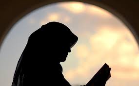Gambar siluet wanita berhijab berdoa rengkuhlah ia jangan pernah lepaskan voa islam com download fanillah aku dan duniaku page di 2020 siluet gambar gambar pin oleh evergreen smr di gifts fotografi siluet wanita. Rahasia Wanita Muslimah Tampil Cantik Nan Elegan Cara Belajar Internet Marketing Seo Specialist Blog Anwariz