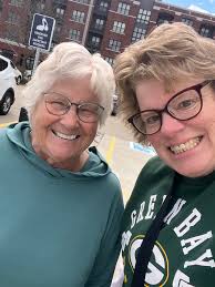 Look who I ran into yesterday? Cristina Ramirez Lionarons!!!