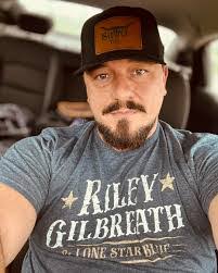 Joshua Mefford's Instagram, Twitter & Facebook