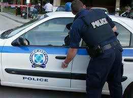 May 30, 2021 · η αστυνομία έχει εξαπολύσει ανθρωποκυνηγητό για τον εντοπισμό και τη σύλληψη του δράστη που εκτέλεσε έναν άνδρα σε καφενείο. Sok Sta Sepolia Apopeira8hke Na Pni3ei Thn 4xronh Korh Ths Eidhseis Nea To Bhma Online