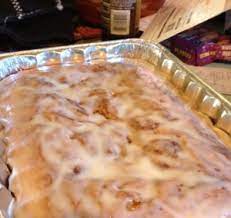 Honey Bun Cake Huh Oh My Honey Would Love This Me Too Honey Buns Bun Cake Honey Bun Cake