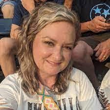 Patti Lolley's Instagram, Twitter & Facebook