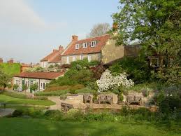 Pin Pa Chalice Well Gardens