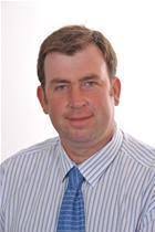 Petulant, disruptive and destructive': South Bucks District Council leader, Nick  Naylor, survives vote of no confidence