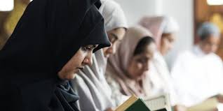 Demikian surat al maidah ayat 48 mulai dari tulisan arab dan latin, terjemah dalam bahasa indonesia, tafsir dan isi kandungan maknanya. Kandungan Surat Al Maidah Ayat 48 Berlomba Lomba Dalam Kebaikan Dream Co Id