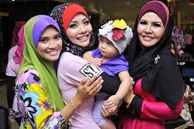 Sendayu tinggi bukanlah jenama yang asing di malaysia. Pengasas Sendayu Tinggi Kongsi Cara Beretika Hasilkan Produk Kecantikan Yang Selamat