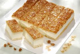 Vanille Honig Mandeln Schnitte Blechkuchen Bienenstich Rezept Kuchen Selberbacken Beesting Cake Recip Bienenstich Rezept Bienenstich Bienenstich Torte