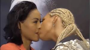 Mikaela laurén (born 20 january 1976) is a swedish professional boxer and former national team swimmer. World Champion Mikaela Lauren S Craziest Pre Fight Antics Youtube