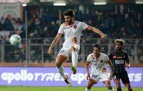 This videos shows india hero indian super league season 2018/2019 favourite football teams. Stream Isl 2018 Northeast United Vs Fc Goa Watch Hero Isl Online On Hotstar Jio Tv And Star Sports Soccer News India Tv