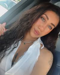 Layal (@layallalique) • Instagram photos and videos