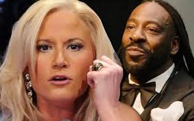 Booker T Doesn't Think Tammy Lynn Sytch Should Be Removed From WWE Hall Of  Fame