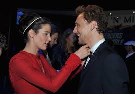 He is currently dating actress zawe ashton who is three years younger than him. Take A Moment To Appreciate Tom Hiddleston S Hottest Moments In 2021 Tom Hiddleston Wife Tom Hiddleston Handsome Boys