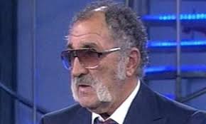 Acest arhipelag format din 115 insule se afla in oceanul indian. Ion Å£iriac NÄƒstase Cel Mai Inteligent Om Din Lume Eu Cel Mai Stupid