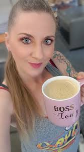 ✨️ no hate please ✨️ Coming the middle of July 😁 we are very 420  friendly.. any coffee shops local? Or any do's or dont's? ✌️💚💨