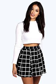 Black And White Check Pleated Mini Skirt Petite Checked Box Pleat Skater Skirt Boohoo Uk Skater Skirt Outfit Black Circle Skirts Pleated Tennis Skirt