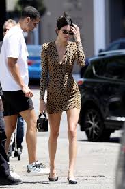 Here's what we know about who the socialite and model is dating. Kendall Jenner Sparks Dating Rumours Who Is Her Mystery Bff Fai Khadra Masala Com