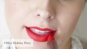 Unsere innovative, rein pflanzliche formel lässt ihre lippen stets prall, hydriert und samtig aussehen, ohne dabei auszutrocknen. Swatching Cocoa Butter Semi Matte Lipstick In Cactus Bloom And Tempest 100 Pure Youtube
