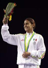 3 medallas de oro, una de bronce. Paola Milagros Espinosa Sanchez
