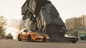 2 fast 2 furious is a 2003 action film directed by john singleton and written by michael brandt and derek haas, with a story also credited to gary scott thompson.a standalone sequel to the fast and the furious (2001), it is the second installment in the fast & furious franchise. Fast And Furious 9 Exklusiver Blick Hinter Die Kulissen Auto Motor Und Sport