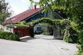 Sebastian vettel offical is in abu dhabi, united arab emirates. Einfamilienhaus In Heppenheim Remaxma