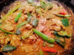 Serve this curry with jasmine rice or basmati rice. Chicken Jalfrezi A Curry From Leftovers We Are Not Foodies