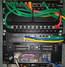 Ein 10 zoll netzwerkschrank steht seinem großen vorbild, dem 19 zoll netzwerkschrank, in nichts nach. Leserartikel 10 Zoll Server Selbstbau Und Dokumentation Oder 10 Zoll Netzwerktechnik Und Was Man Damit Alles Anstellen Kann Computerbase Forum