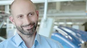 20180911_1608-59-00_mhp_losgroesse_porsche_auswahl_cc_intro.mp4