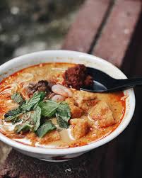 Yee fatt dry curry noodles. 10 Shiok Curry Mee In Kl Pj That Are Worth The Sweat And Calories