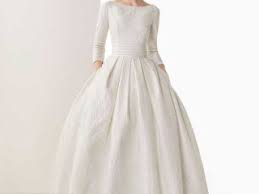 Trova una vasta selezione di abito da sposa champagne a prezzi vantaggiosi su ebay. Abiti Da Sposa A Torino Bologna Firenze