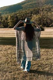 Falling Waters Duster Free Knitting Pattern Two Of Wands In 2020 Duster Pattern Summer Knitting Girl Falling