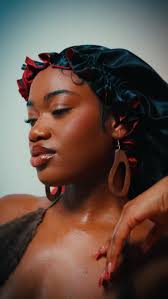 I'm the perfect Valentine 💋 @janacraig_ New 🎥 work 🌟 Written and  directed by me :) Styling by @feeshlite Cinematography by @natasha.abdul  Production design by @not.thestate @alejandra_sabillon Editing by  @vincentstaropoli Color by @