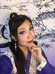 Watching porcelain collection episode