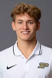 Kelly Swenson's Instagram, Twitter & Facebook