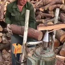 How To Chop Wood Quickly Chop Quickly Wood In 2020 Carpentry Diy Woodworking Projects Woodworking