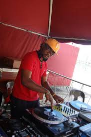 Dj nas (iringa boy) song; Le Dj Mauricien Nas T Hiphop Wake Up Entertainment
