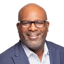 Tag: alumniofdistinction