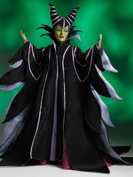 Maleficent And Aurora Doll Set Maleficent Mistress Of Evil Maleficent Mistress Of All Evil Disney Princess Collection Tonner Doll Company Evil Disney Princesses Evil Disney Dolls