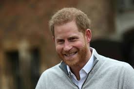 Piers morgan keeps mum about prince harry and meghan markle's new baby 'out of respect for her parents' pleas for privacy. Prince Harry Hints That Photos Of The Royal Baby Will Be Released On Wednesday