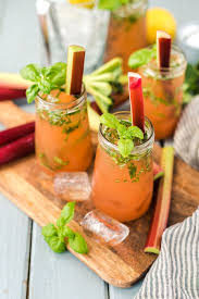 Rhabarber Spritz Rhabarber Rezepte Rhabarber Caipirinha Rezept