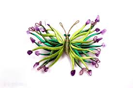 紫鳶 蝴蝶纏花別針irises 2016 butterfly brooch chan hua pei hsuan huang chan hua 纏花 is a kind of thread art in taiwan art craft store thread