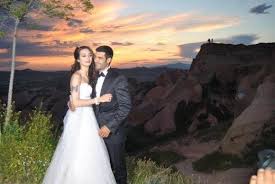 Akalay, ünalmış'la bir yıl süren evliliğin ardından 2012'de. Birce Akalay Ve Murat Unalmis